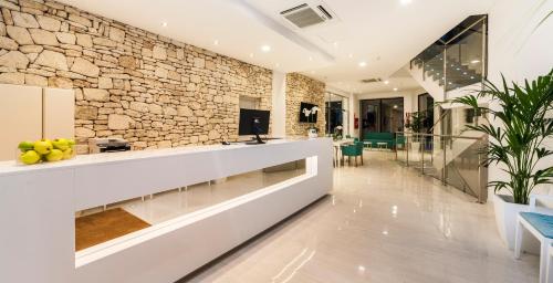 This photo about Globales Montemar shared on HyHotel.com