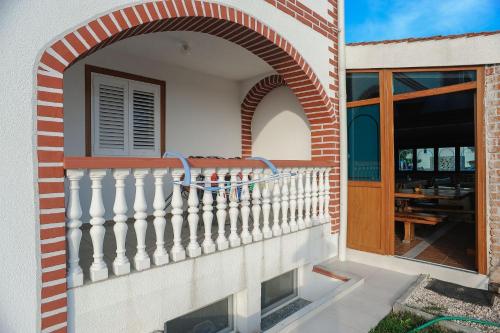ระเบียง/ชานเรือน, Apartments BRANO in คาสกา ระเบียง/ชานเรือน, Apartments BRANO in คาสกา