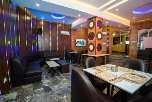 Presken Hotels, Awolowo Way, Ikeja in Lagos Presken Hotels, Awolowo Way, Ikeja in Lagos