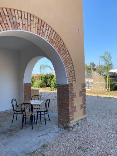 Ampio Appartamento immerso tra le Campagne Pontine in ลาตินา Ampio Appartamento immerso tra le Campagne Pontine in ลาตินา