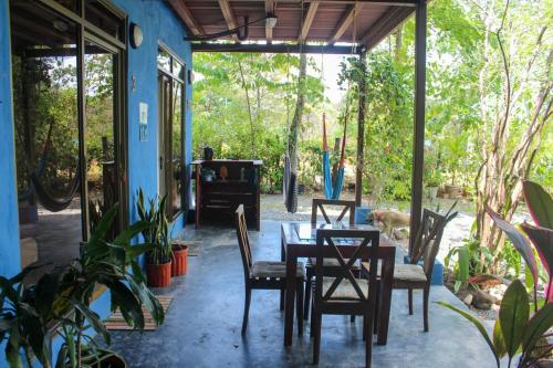 Kert, The Blue House Panama in Chame Kert, The Blue House Panama in Chame