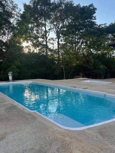 Басейн, Chacara castanheira in Арікеміс Басейн, Chacara castanheira in Арікеміс