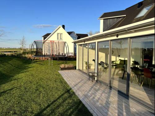 Beauty villa pool barbeque in Jägersro villastad Beauty villa pool barbeque in Jägersro villastad