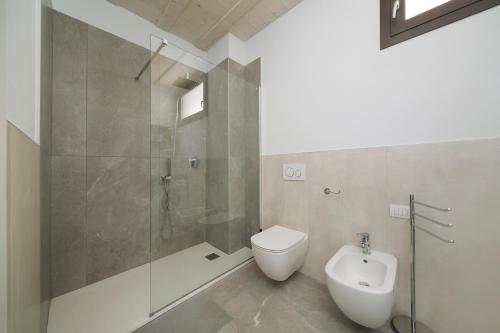 Fürdőszoba, Appartamento tra Muretto e Budello con posto auto in Alassio Fürdőszoba, Appartamento tra Muretto e Budello con posto auto in Alassio