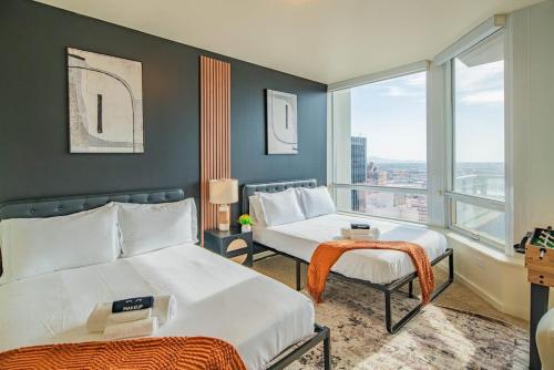 Stylish High-Rise 2BR DT Views Pool Parking in مركز مدينة فونيكس Stylish High-Rise 2BR DT Views Pool Parking in مركز مدينة فونيكس