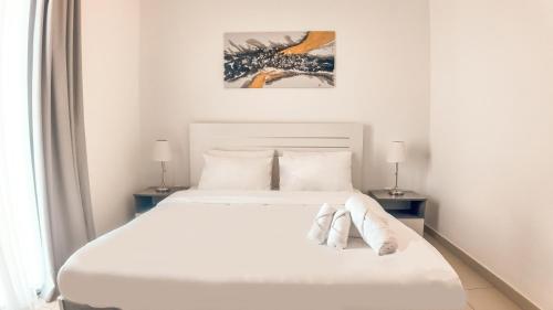 Silk Valley - Modern 2BR Near Park & Attractions in Damac Hills 2 Silk Valley - Modern 2BR Near Park & Attractions in Damac Hills 2