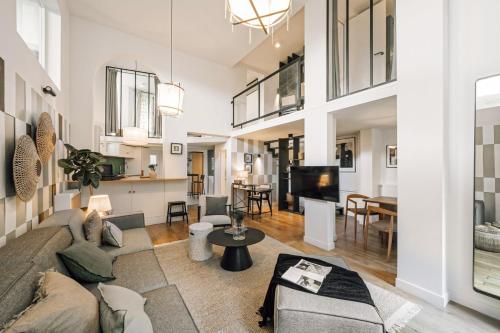 Kenzo - 3 chambres, terrasse et balcon a Montmartre (18 Arr.) in Montmartre Kenzo - 3 chambres, terrasse et balcon a Montmartre (18 Arr.) in Montmartre