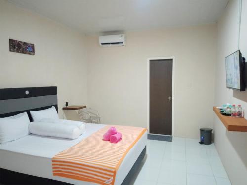 Guest House Syariah GS Taman Keluarga in Rawa Lumbu Guest House Syariah GS Taman Keluarga in Rawa Lumbu