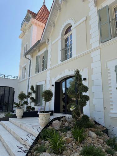 Buitenkant, Chateau Pimo in Draguignan Buitenkant, Chateau Pimo in Draguignan