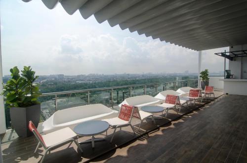 สระว่ายน้ำ, อเมริน โฮเต็ล ยะโฮร์บาห์รู (Amerin Hotel Johor Bahru) in ยะโฮร์ บาห์รู สระว่ายน้ำ, อเมริน โฮเต็ล ยะโฮร์บาห์รู (Amerin Hotel Johor Bahru) in ยะโฮร์ บาห์รู
