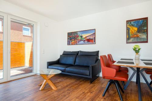 DeichRelax, Neubau im Erdgeschoss mit Garten und Infrarotkabine! in Norden DeichRelax, Neubau im Erdgeschoss mit Garten und Infrarotkabine! in Norden