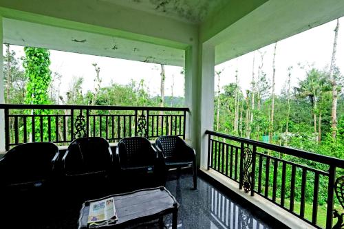 Meera Homestay - 2BH, Estate, Balcony, One Group only in Aladagudde Meera Homestay - 2BH, Estate, Balcony, One Group only in Aladagudde