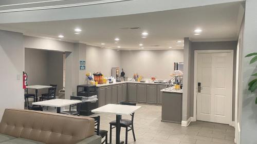 Homegate Inn And Suites in Collierville (Tennessee) Homegate Inn And Suites in Collierville (Tennessee)