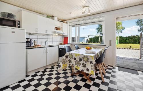 Kitchen, Gorgeous Home In Sydals With Wifi in Sydals Kitchen, Gorgeous Home In Sydals With Wifi in Sydals