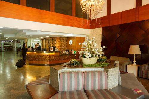 Vestíbulo, Mato Grosso Palace Hotel in Cuiaba City Center Vestíbulo, Mato Grosso Palace Hotel in Cuiaba City Center