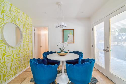 บริการและสิ่งอำนวยความสะดวก, LA Style Retreat near Hollywood Sign & Star Alley near เลคฮอลลีวูดพาร์ค บริการและสิ่งอำนวยความสะดวก, LA Style Retreat near Hollywood Sign & Star Alley near เลคฮอลลีวูดพาร์ค
