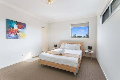 This photo about Bradford Place-Melbourne shared on HyHotel.com
