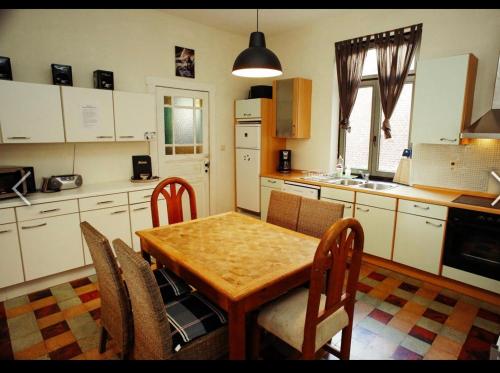 مطبخ, Vakantiewoning Bij de Jep in Bilzen مطبخ, Vakantiewoning Bij de Jep in Bilzen