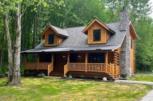 Woodside Retreat in Austinburg (OH) Woodside Retreat in Austinburg (OH)