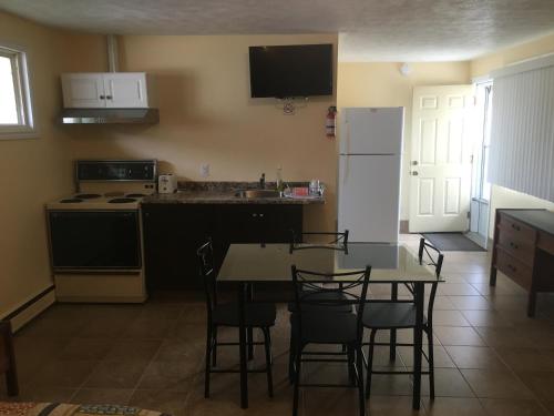 Sunparlor Motel in Λέμινγκτον(Οντάριο) Sunparlor Motel in Λέμινγκτον(Οντάριο)
