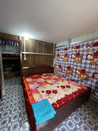 Green Jungle Trekking Tours- Homestay in Banlung Green Jungle Trekking Tours- Homestay in Banlung