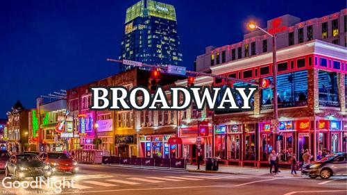 Parthenon Park-Odyssey-Heart of Midtown