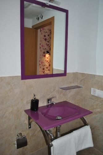 Hostal la Catedral in ซานโตโดมิงโก เดลากัลซาดา Hostal la Catedral in ซานโตโดมิงโก เดลากัลซาดา