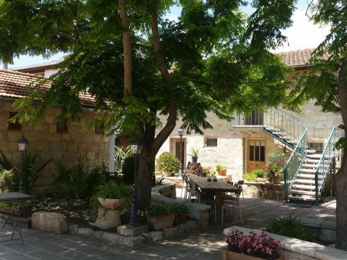شرفة/ تراس, Neve Hagar in Beth Lehem Haglilit شرفة/ تراس, Neve Hagar in Beth Lehem Haglilit