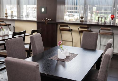 Εστιατόριο, Old Mill Hotel in Klaipeda Εστιατόριο, Old Mill Hotel in Klaipeda