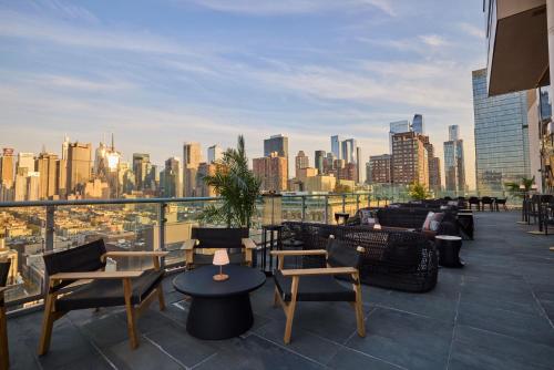Balcony/terrace, Ink 48 Hotel in Midtown West Balcony/terrace, Ink 48 Hotel in Midtown West