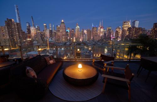 Balcony/terrace, Ink 48 Hotel in Midtown West Balcony/terrace, Ink 48 Hotel in Midtown West