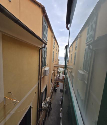 Casa Edoardo tra Budello e Mare in Alassio Casa Edoardo tra Budello e Mare in Alassio