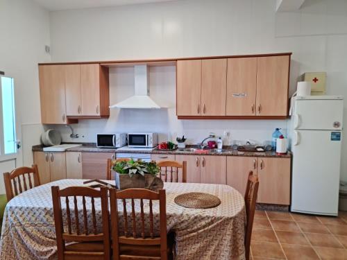 廚房, Albergue EL CASTILLO in 撒利亞 廚房, Albergue EL CASTILLO in 撒利亞