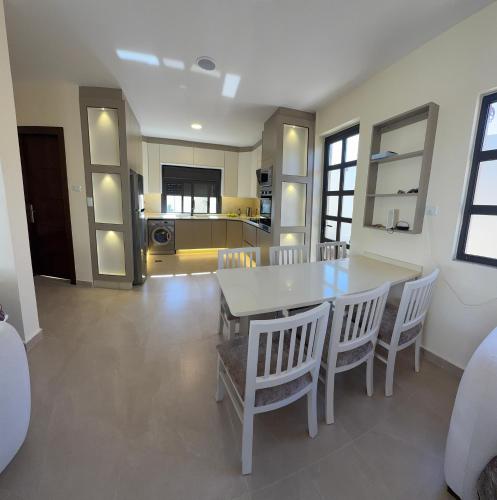 Giving Vibes Chalet in Al Jizah Giving Vibes Chalet in Al Jizah