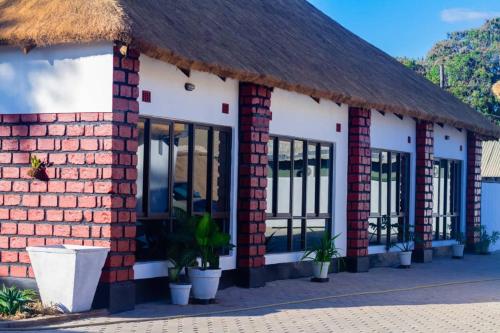 Farmers Rest lodges and resort in Ntowololo Farmers Rest lodges and resort in Ntowololo