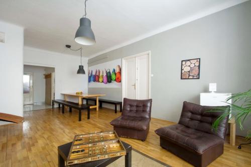 Dohany Downtown Residency, The Shelters
Dohany Downtown Residency, The Shelters