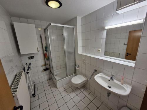 Bathroom, Fewo-32-Hauke in Orth Bathroom, Fewo-32-Hauke in Orth