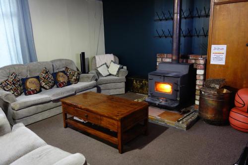 Közös társalgó / TV, Big Tree Lodge in Methven Közös társalgó / TV, Big Tree Lodge in Methven