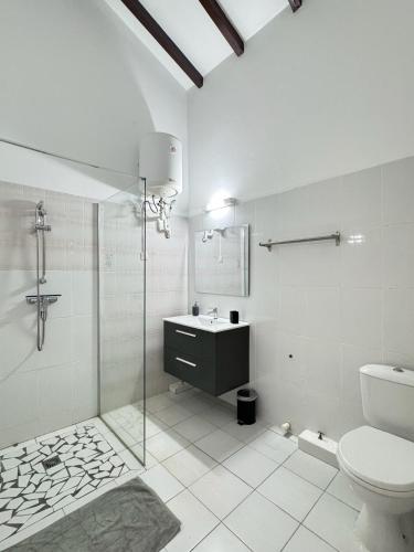 Bathroom, Residence O Gosier in Baie-Mahault Bathroom, Residence O Gosier in Baie-Mahault