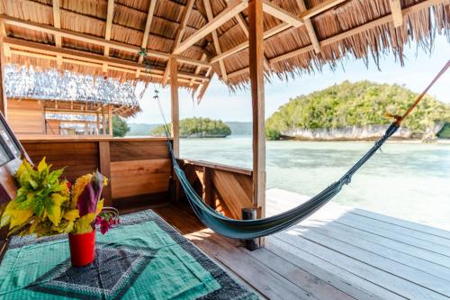 GAM BAY bungalow's in Raja Ampat GAM BAY bungalow's in Raja Ampat