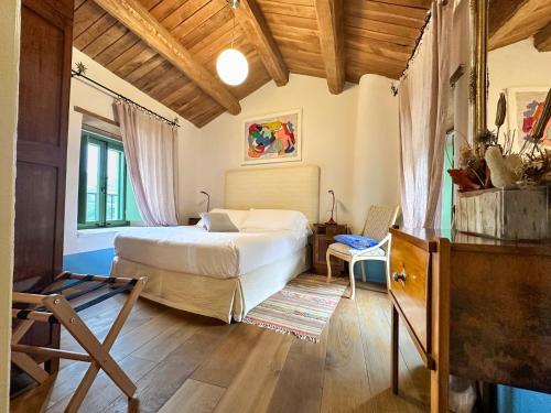 Castello Di Postignano Relais in Sellano Castello Di Postignano Relais in Sellano