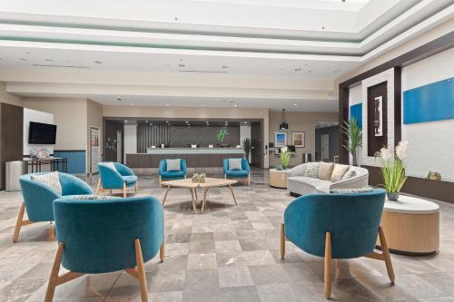 Lobby, Holiday Inn Tampa Westshore - Airport Area By IHG in Tampa International Airport Lobby, Holiday Inn Tampa Westshore - Airport Area By IHG in Tampa International Airport