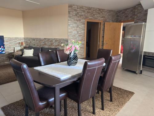 Casa Moderna na Aldeia in Marco De Canavezes Casa Moderna na Aldeia in Marco De Canavezes