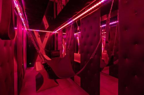 Espace evasions Loft love LOVE ROOM in Lardenne Espace evasions Loft love LOVE ROOM in Lardenne