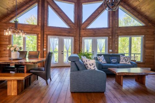 Spa - Absolute comfort - Chalet l'escapade Cordelia in Nominingue (QC) Spa - Absolute comfort - Chalet l'escapade Cordelia in Nominingue (QC)