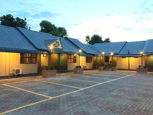 المرافق, فندق تالينتس موتور بارك (Talents Motor Park Hotel) in Port Klang المرافق, فندق تالينتس موتور بارك (Talents Motor Park Hotel) in Port Klang