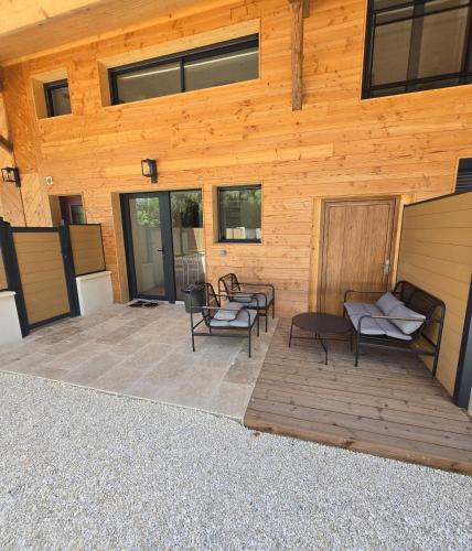 Gites des ammonites 2 in Montalieu-Vercieu Gites des ammonites 2 in Montalieu-Vercieu