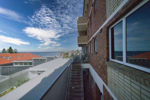 Bondi Beachfront Retreat 1B in Tamarama Bondi Beachfront Retreat 1B in Tamarama