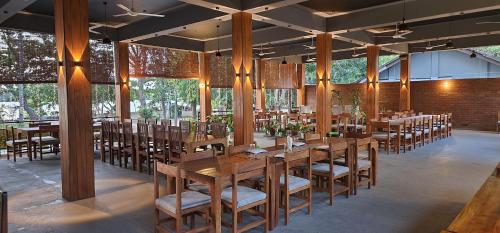 Restaurant, Riviera Resort in Batticaloa Restaurant, Riviera Resort in Batticaloa