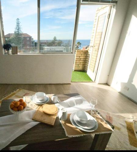 Bondi Beachfront Retreat 1B in Tamarama Bondi Beachfront Retreat 1B in Tamarama